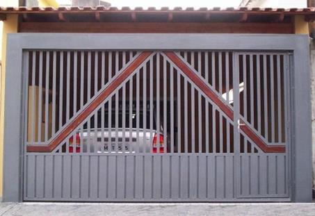 Portões de Chapa e Madeira - modelo 46
